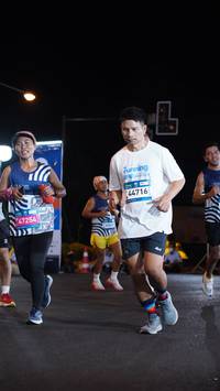 BIB: 47254, 44716
                            <button type="button" onclick="openModal(23084421)" class="btn btn-primary btn-sm float-right btn-popup" data-toggle="modal" data-target=".modal-high-quality">
                        <i class="fas fa-shopping-cart"></i> Add to Cart
                    </button>
                                            <button type="button" onclick="isThisMe(23084421, true)" class="btn btn-success btn-sm float-right btn-popup btn-isme hidden" data-toggle="tooltip" data-placement="bottom" title="นี่คือรูปของคุณใช่ไหม คลิกที่นี่เพื่อเอาเข้าอัลบั้ม">
                        <i class="fas fa-plus"></i> Add to album
                    </button>
                    <button type="button" onclick="isThisMe(23084421, false)" class="btn btn-warning btn-sm float-right btn-popup btn-isnotme hidden">
                        <i class="fas fa-ban"></i> Remove from album
                    </button>